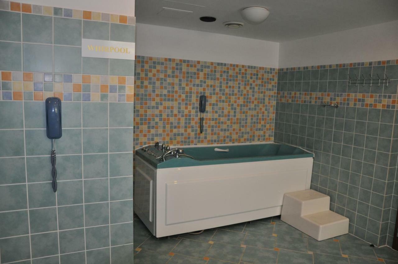 Wellness Hotel Hana Mariánské Lázně Exteriör bild